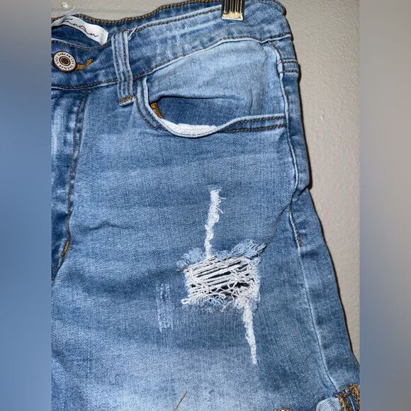 Kancan light wash midrise Denim Distressed Women Shorts size 9/28 #713 - Picture 3 of 8